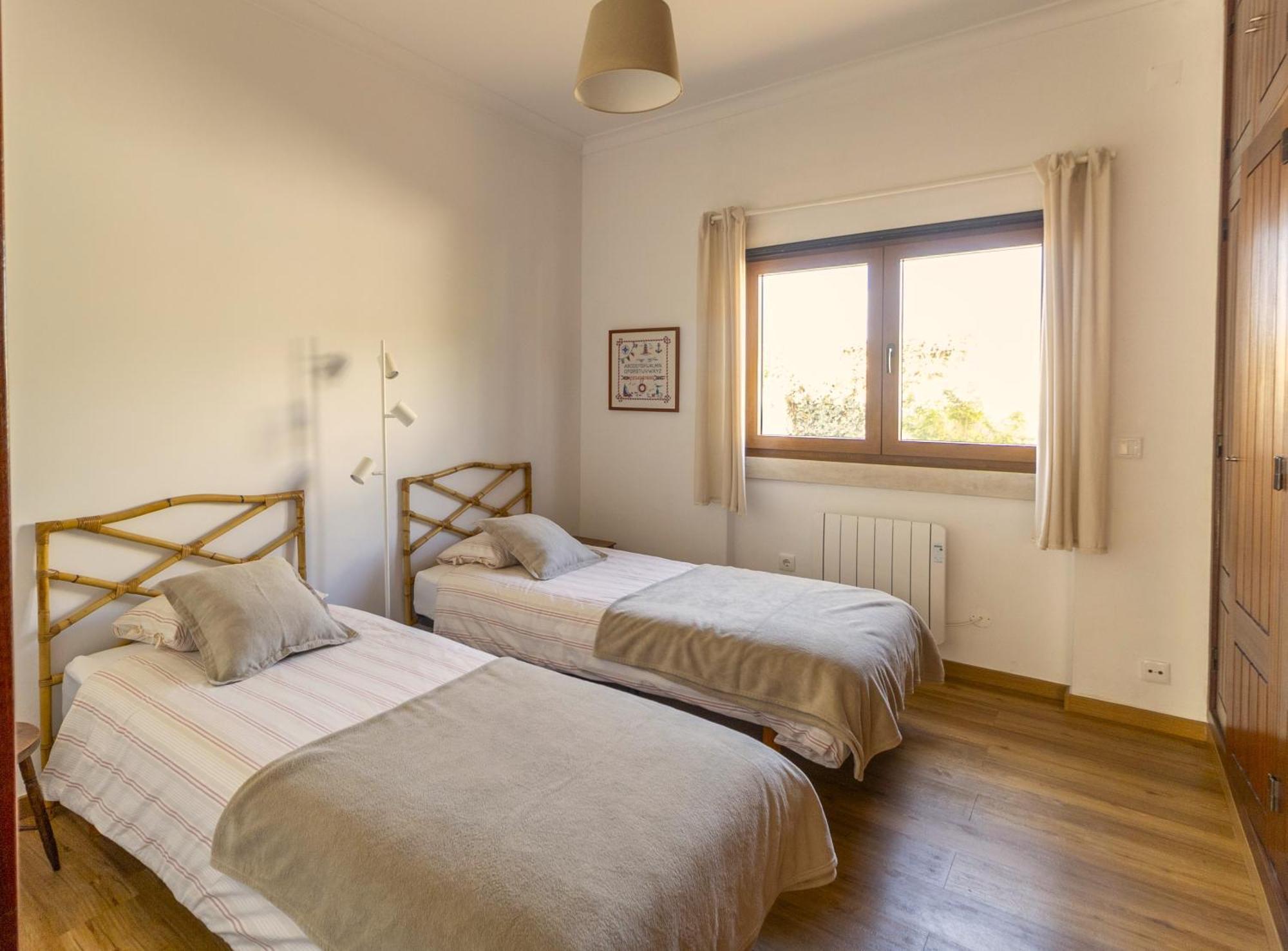 Colares Beach House, Pool Child Friendly Extérieur photo