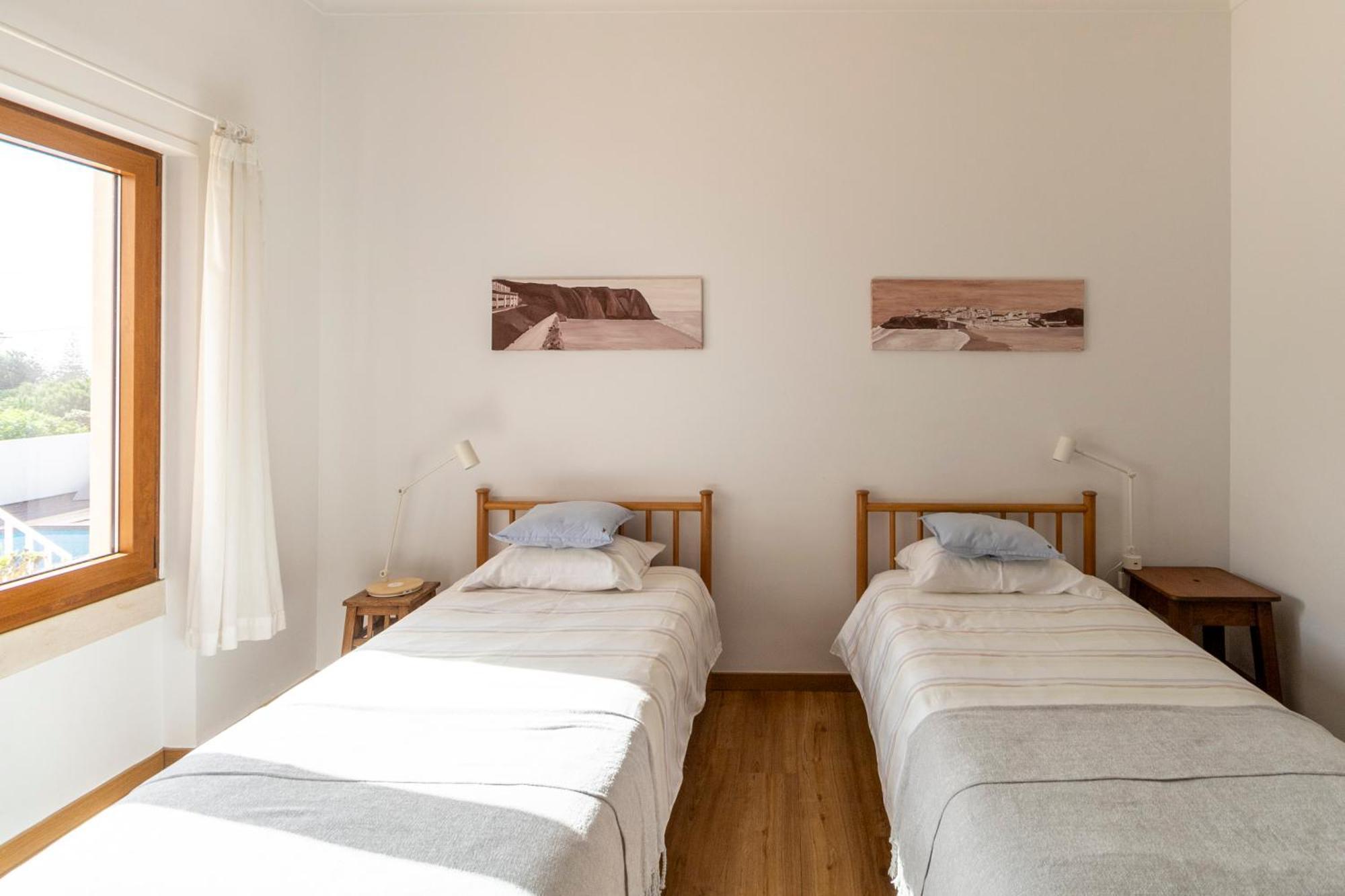 Colares Beach House, Pool Child Friendly Extérieur photo