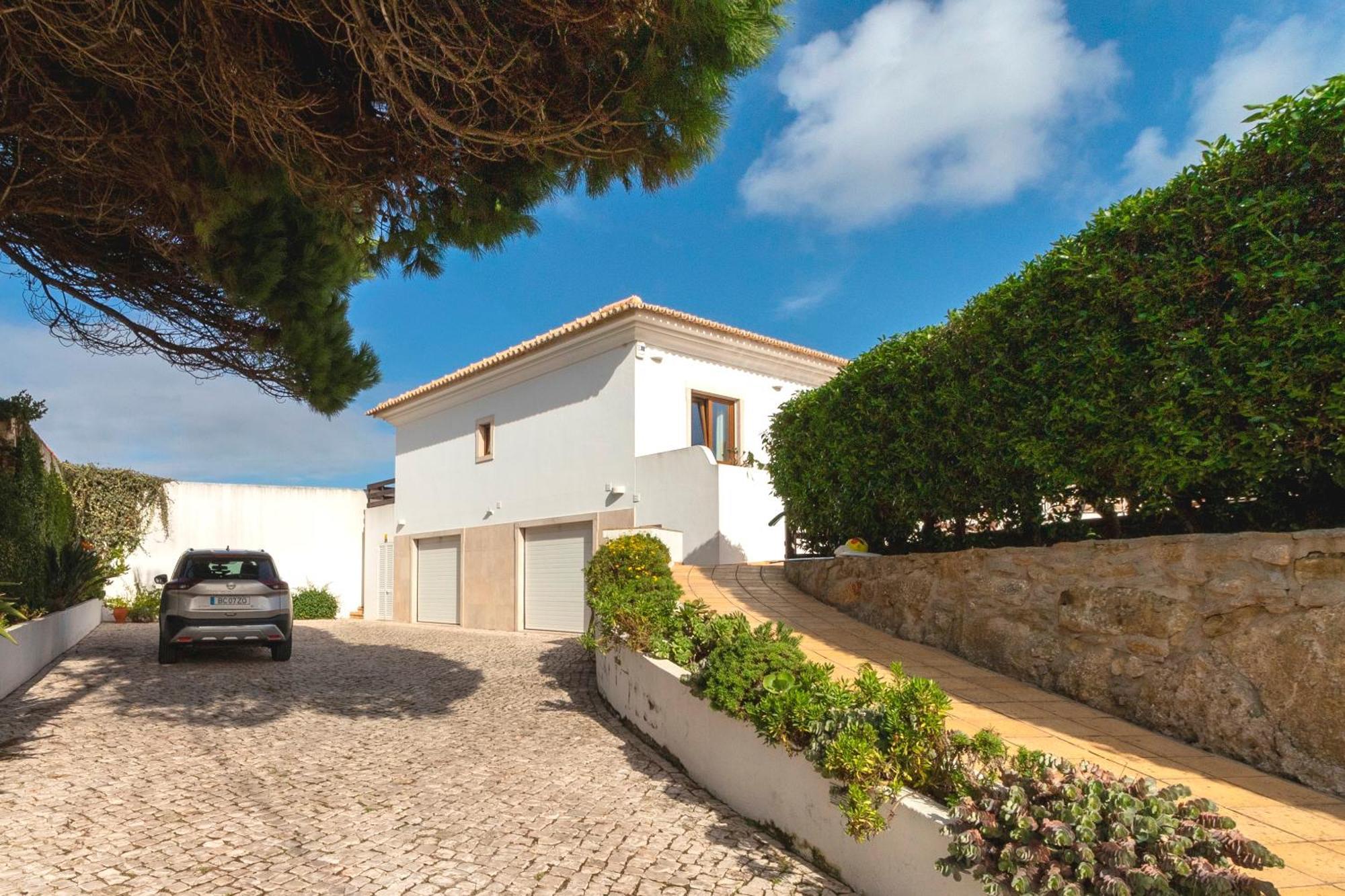 Colares Beach House, Pool Child Friendly Extérieur photo
