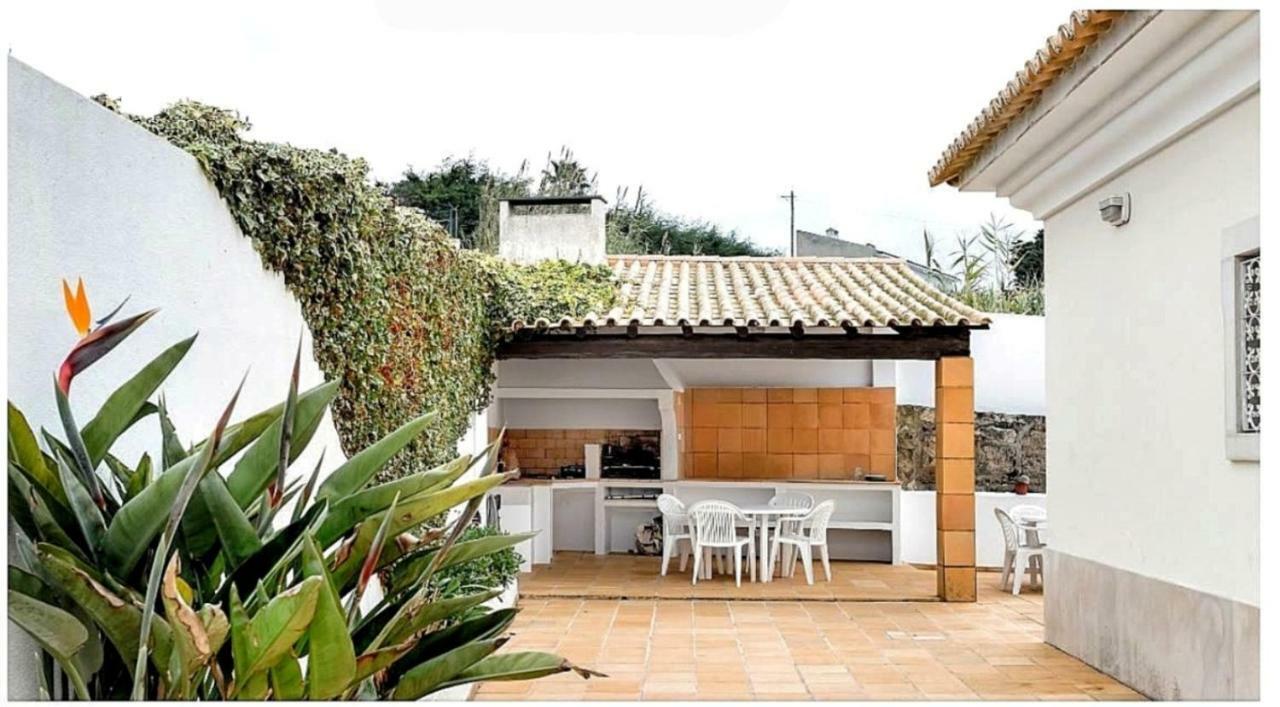 Colares Beach House, Pool Child Friendly Extérieur photo